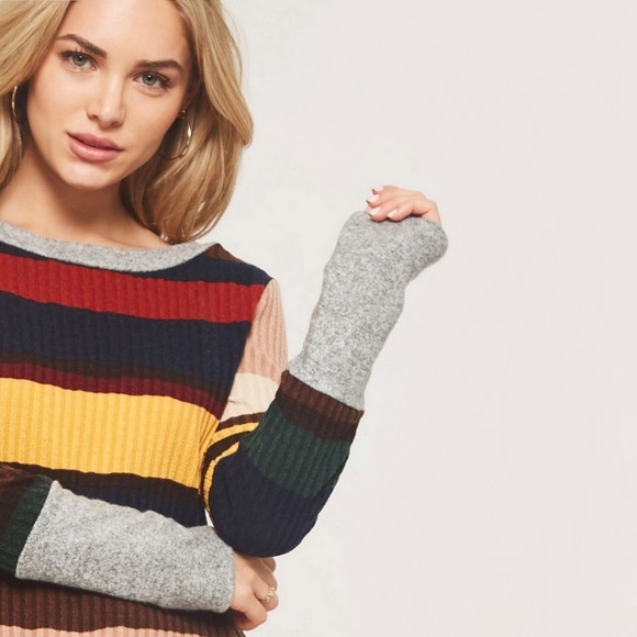 Striped Color Block Ribbed Knit Sweater - Picture 9 of 9